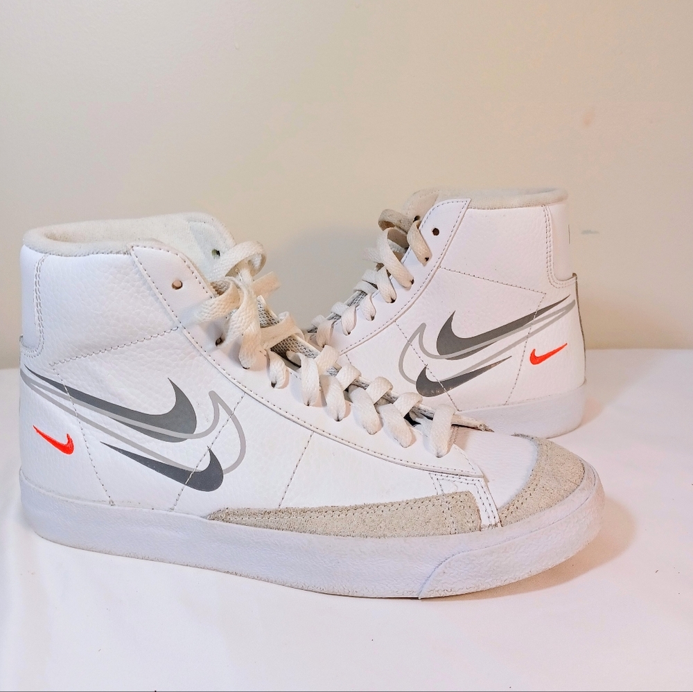 Nike Blazer Mid 77 SE DO6487-100